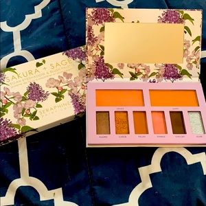 Sakura & Sage vegan eyeshadow and blush palette